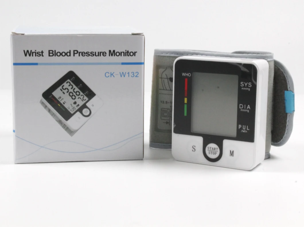 Medical Equipment Wholesale Auto Free Electronic Digital Wrist Blood Pressure Monitor with with Heart Rate Display